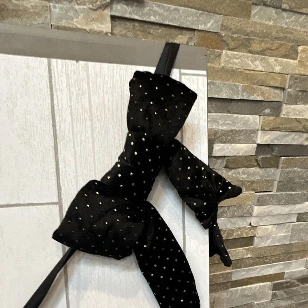 Ashland Velvet Black with Gold Polka Dot Bow Garland Door Decoration, 6 Ft